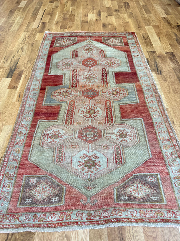Anatolian 4.4x7.9