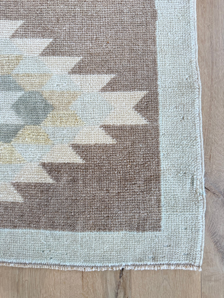 Anatolian Runner 2.11x5.11