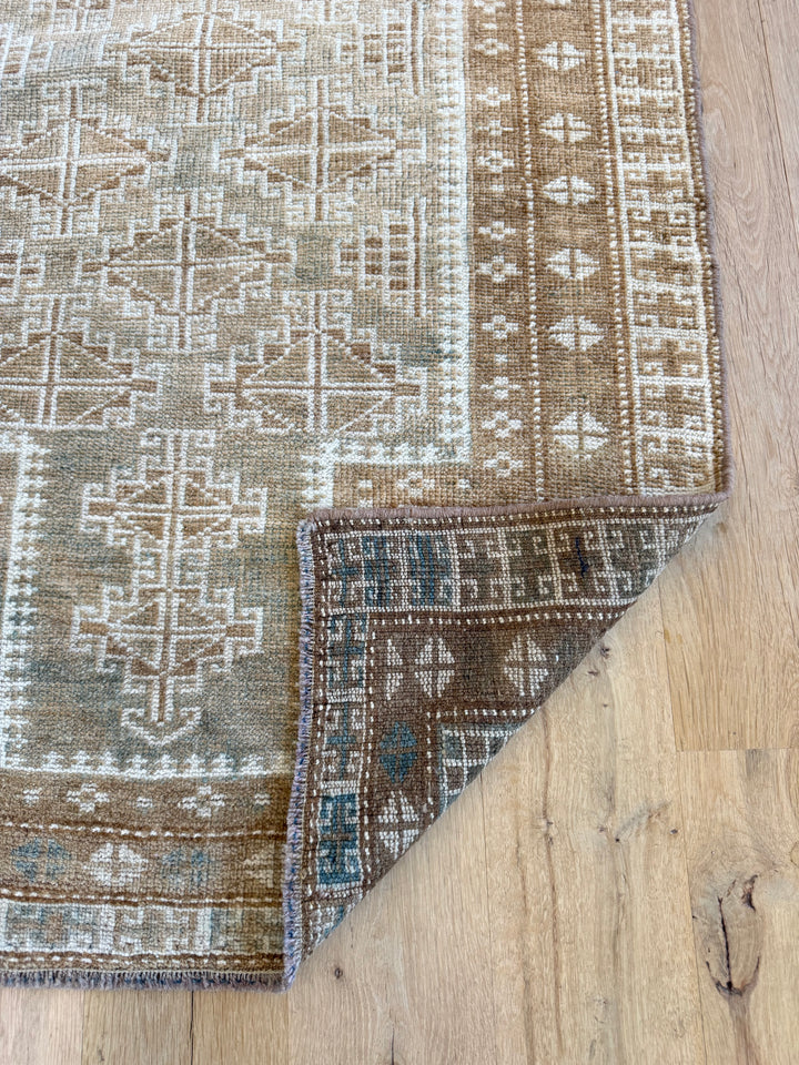 Beluch 2.7x3.3 - LillieKat Rugs