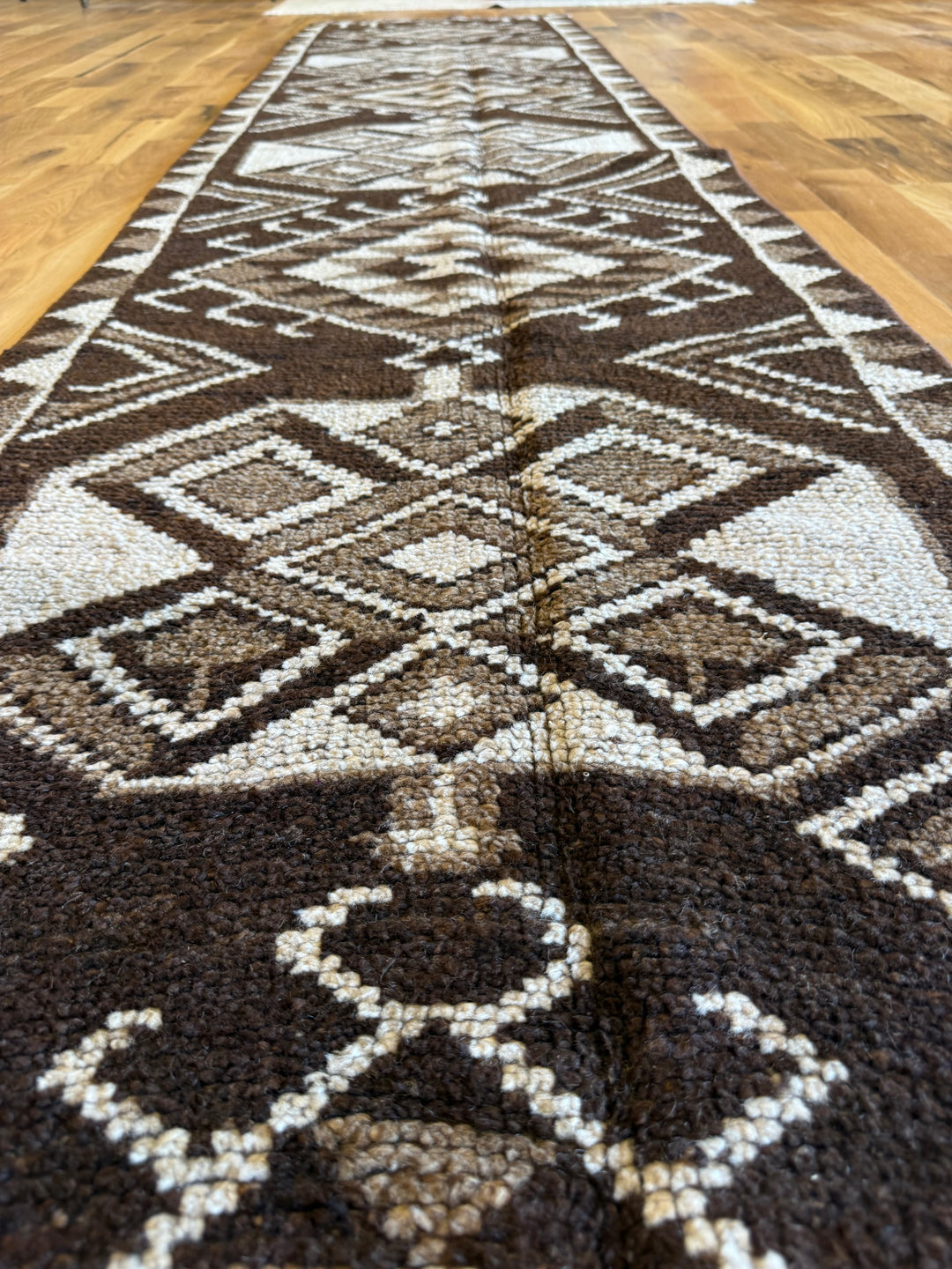Herki Runner 2.5x11.11