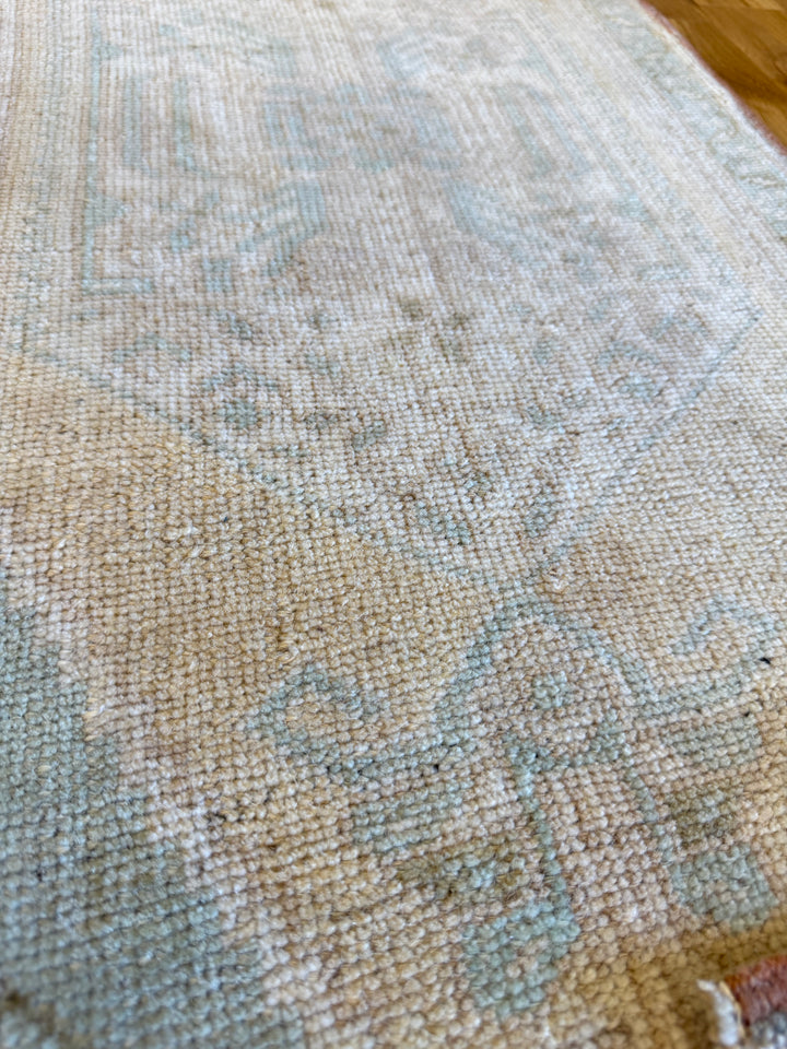 Yastik 1.8x4.0 - LillieKat Rugs