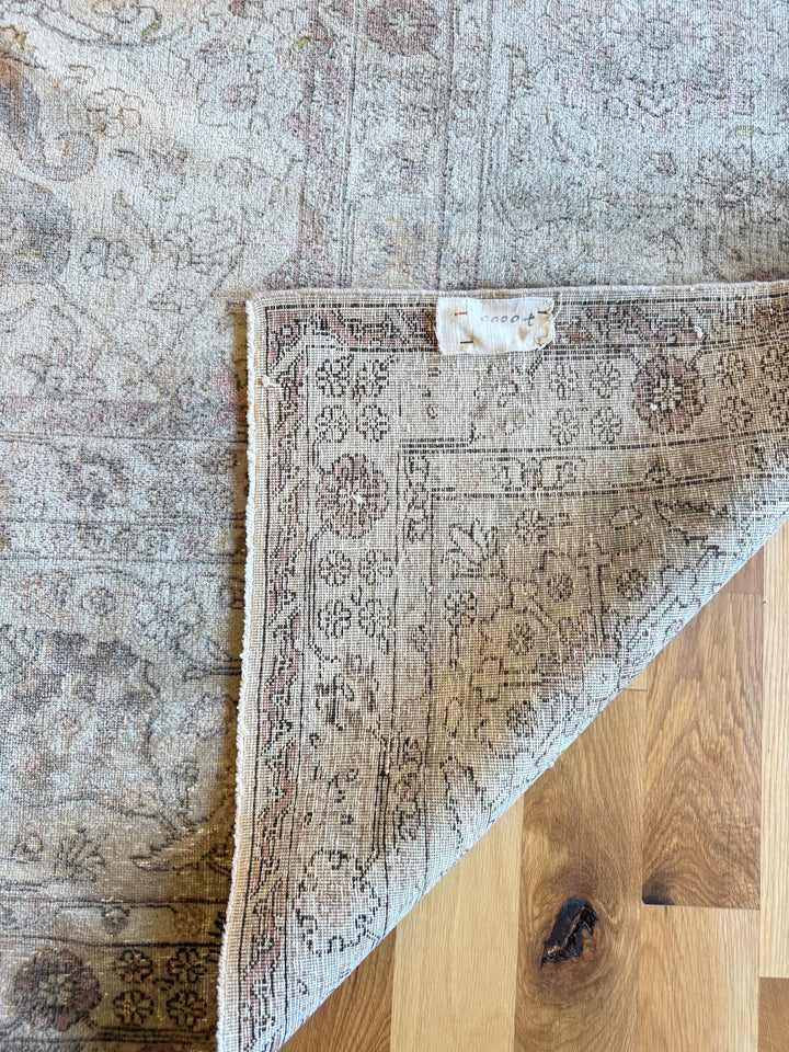 Tabriz 13.1x17.7