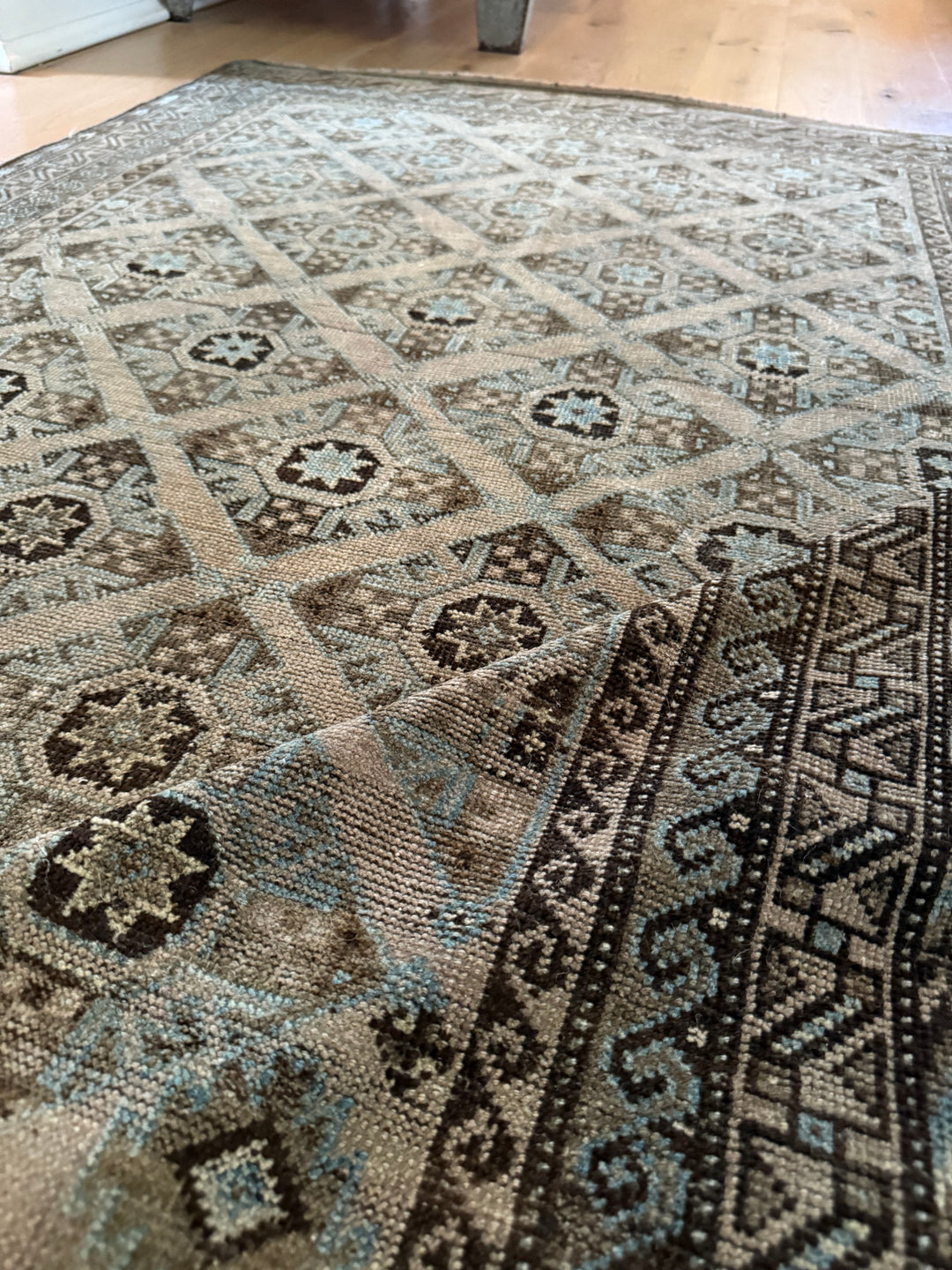 Baluch 3.8x5.10